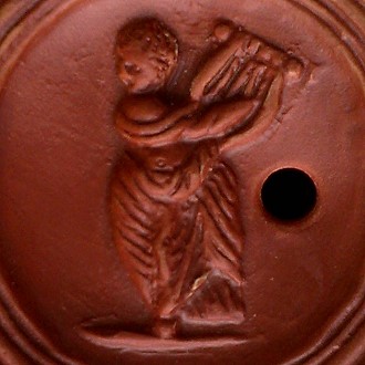 »Harfenspieler«, eine Reproduktion einer römischen Öllampe aus Ton